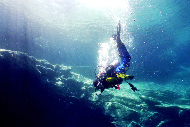 inside blue hole nm